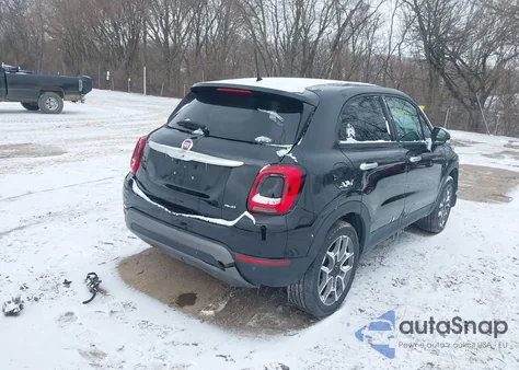 2021 Fiat 500X Trekking Awd из США, поврежденный, VIN ZFBNF3B17MP888029